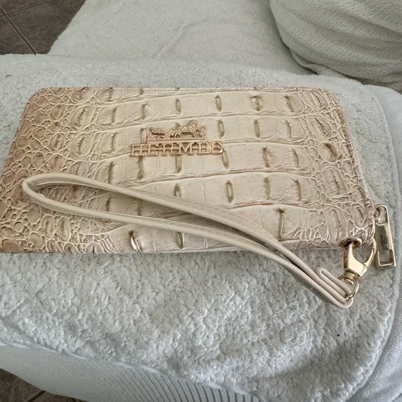 ONE DAY SALE!!! Hermes Kelly Cherve Wallet
